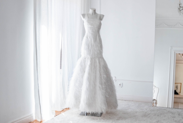 Vestidos de novia original y con verdad personal: el diseño de autor para novias que no quieren parecerse a ninguna otra.